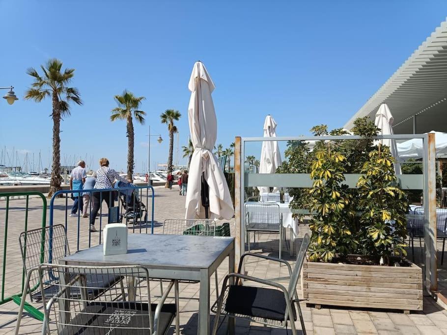 Al Lado De Barcos Y Gran Playa. Apartment Santa Pola Ngoại thất bức ảnh