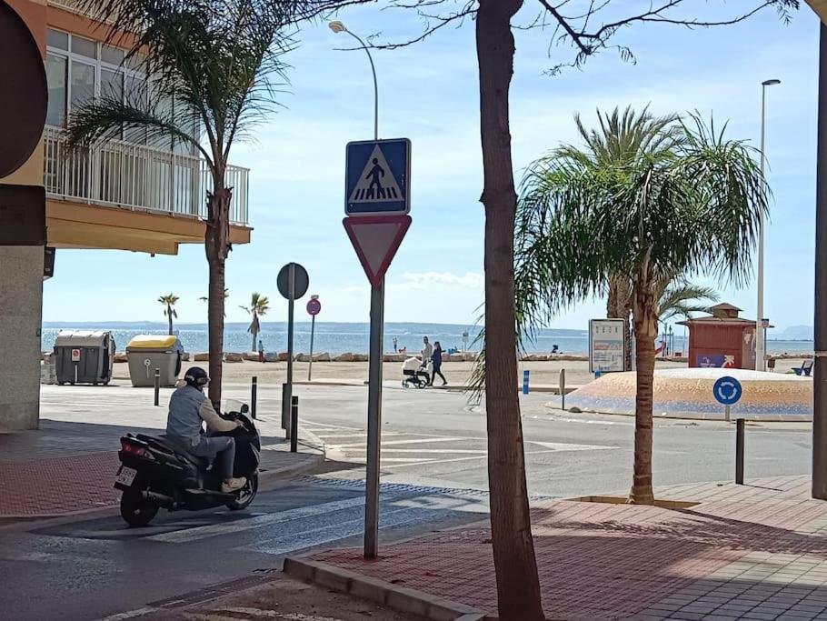 Al Lado De Barcos Y Gran Playa. Apartment Santa Pola Ngoại thất bức ảnh