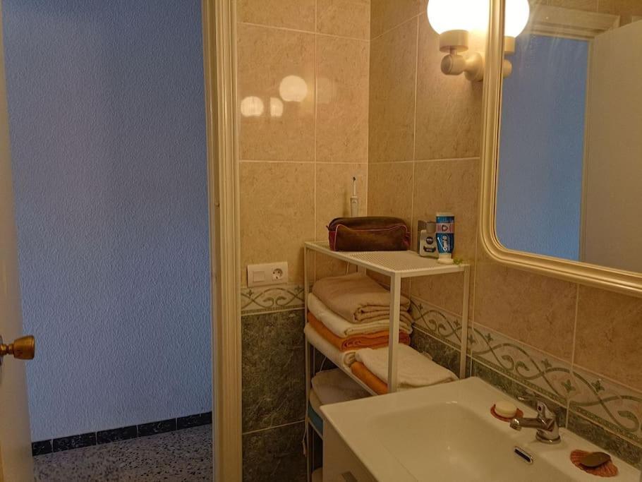 Al Lado De Barcos Y Gran Playa. Apartment Santa Pola Ngoại thất bức ảnh